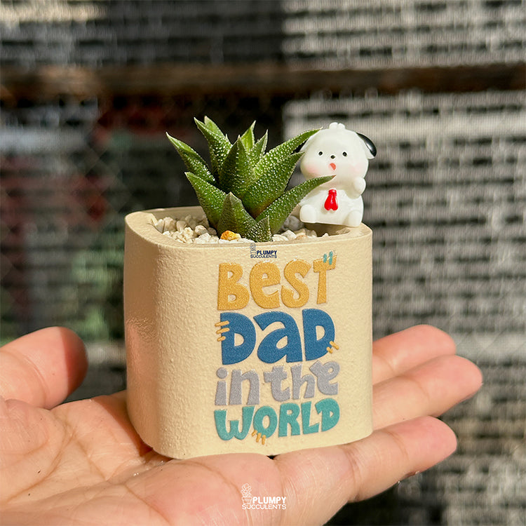 Best Dad in the World -Haworthia Tortuosa with Dog